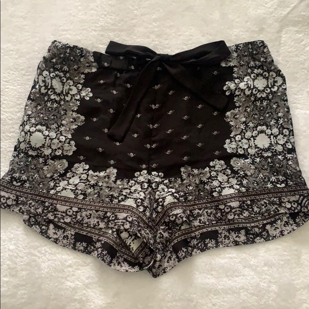 BCBGMAXAZRIA Floral Shorts
